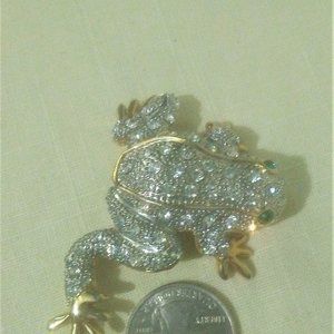 Cutest Vintage Mid-Century Modern Swarovski Crystal green eyed Frog Brooch.